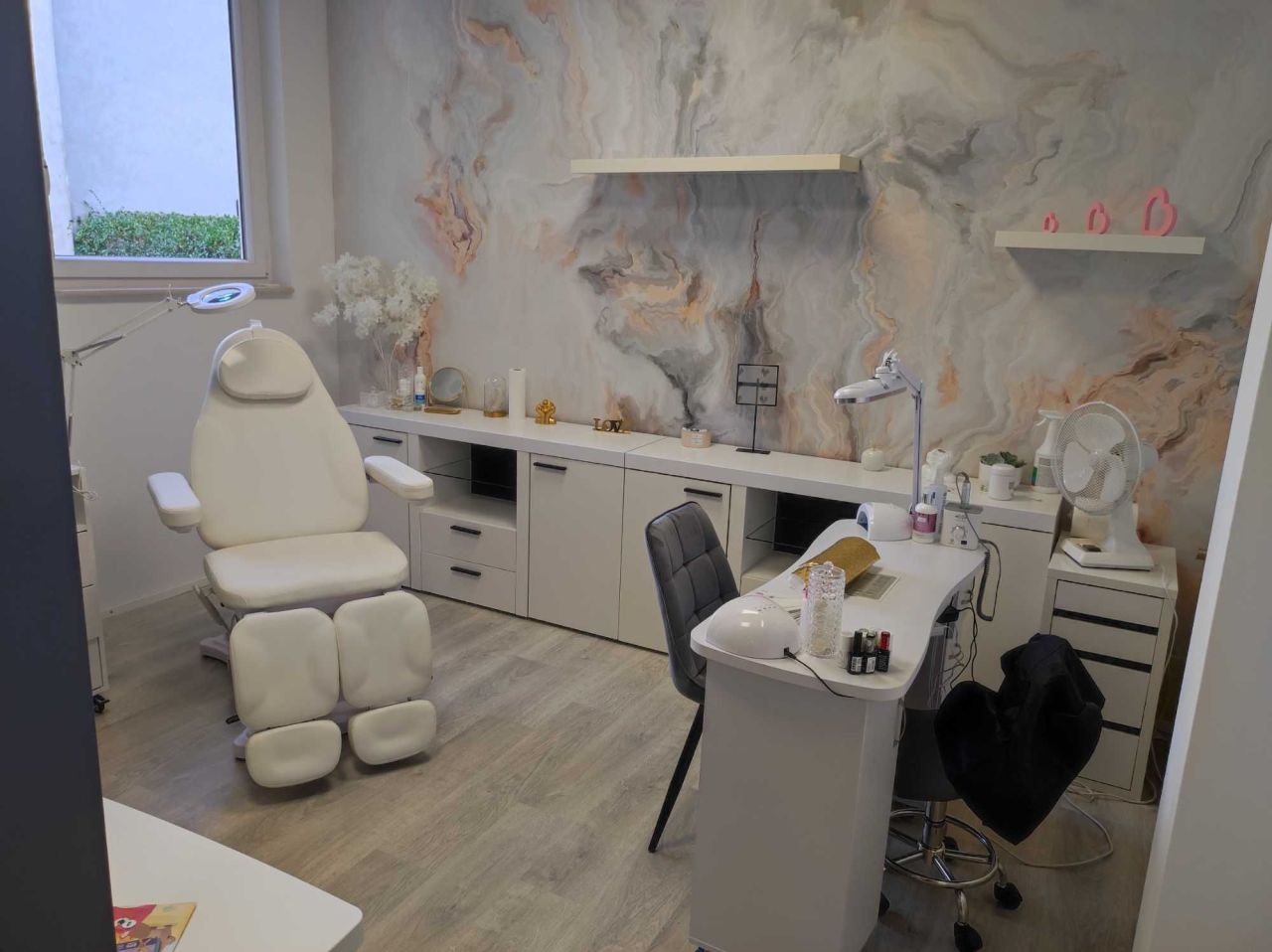 Lokal Wrocław Krzyki, ul. ks. Piotra Wawrzyniaka. Zdjęcie 1