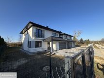 bliźniak, 5 pokoi Rajszew, ul. Różana. Zdjęcie 1