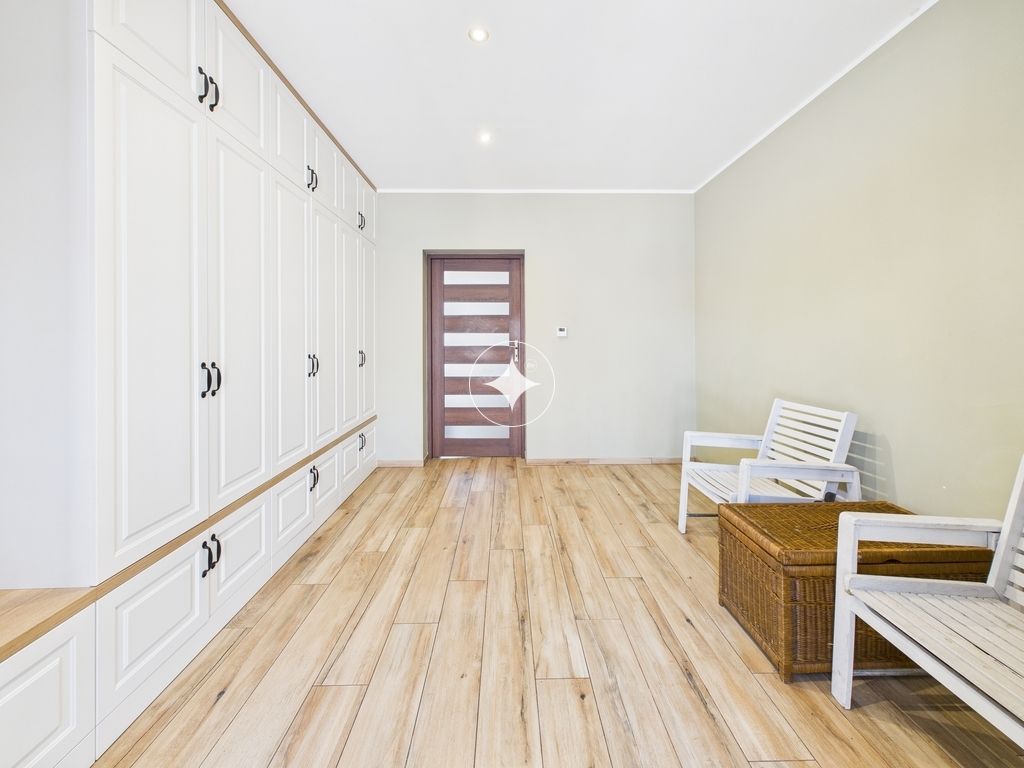 dom wolnostojący, 6 pokoi Warkałki. Zdjęcie 3