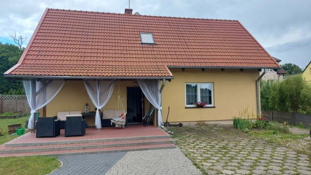 dom wolnostojący, 4 pokoje Węgorzewo, al. Wojska Polskiego. Zdjęcie 1