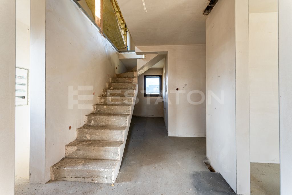 Mieszkanie 7-pokojowe Rzeszów, ul. Ropczycka. Zdjęcie 5