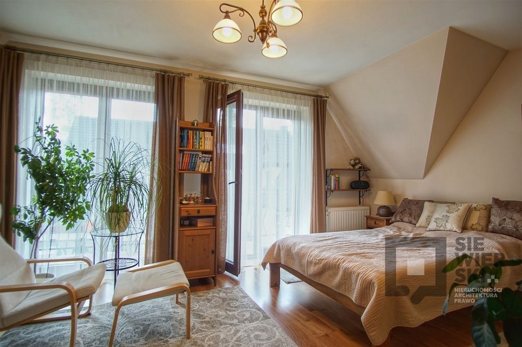 dom szeregowy, 6 pokoi Zakopane, ul. Krupówki. Zdjęcie 9