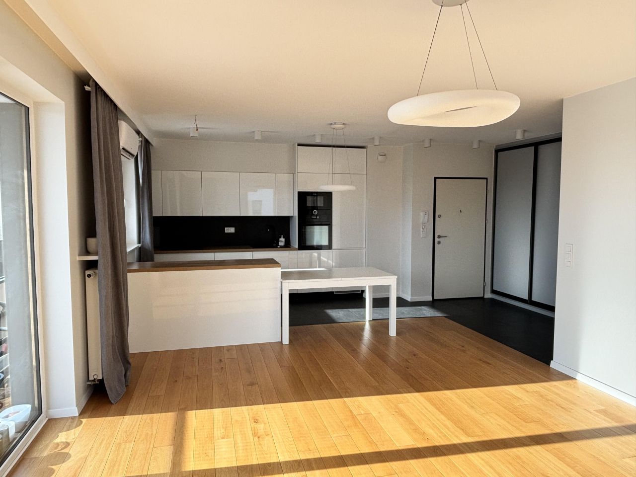 Mieszkanie 4-pokojowe Warszawa Służewiec, ul. Komputerowa. Zdjęcie 4