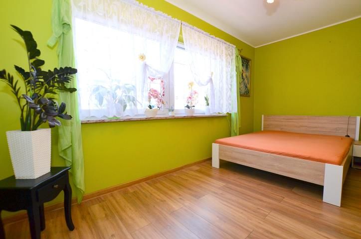 dom szeregowy, 4 pokoje Piekary Śląskie Lipka, ul. Skowronków. Zdjęcie 12