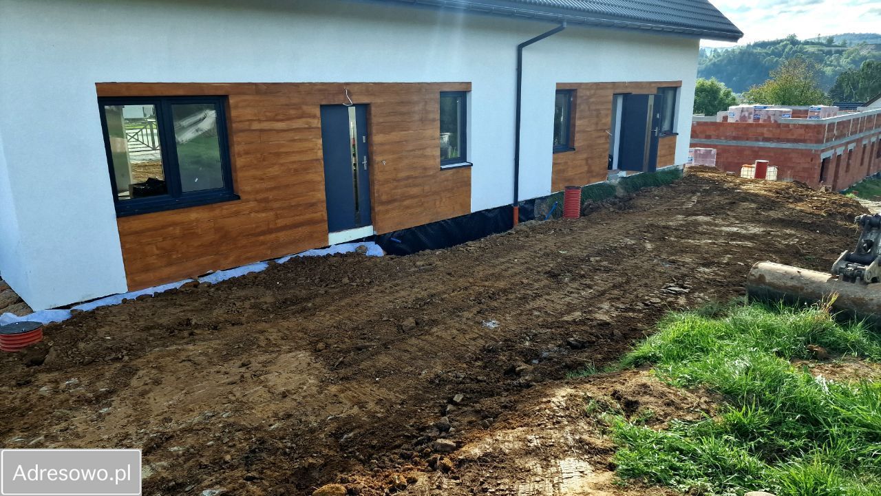 bliźniak, 5 pokoi Milówka Kępki, ul. Wincentego Witosa. Zdjęcie 3