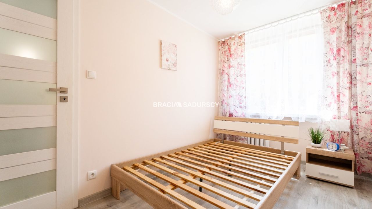 Mieszkanie 3-pokojowe Kraków Mistrzejowice, os. Piastów. Zdjęcie 21