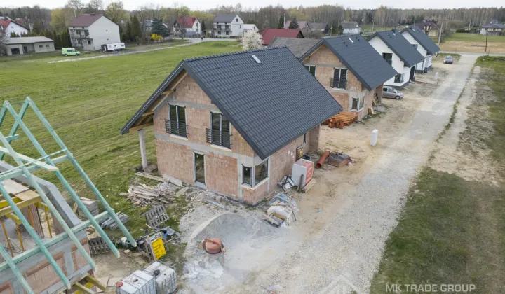 dom wolnostojący, 5 pokoi Kłaj