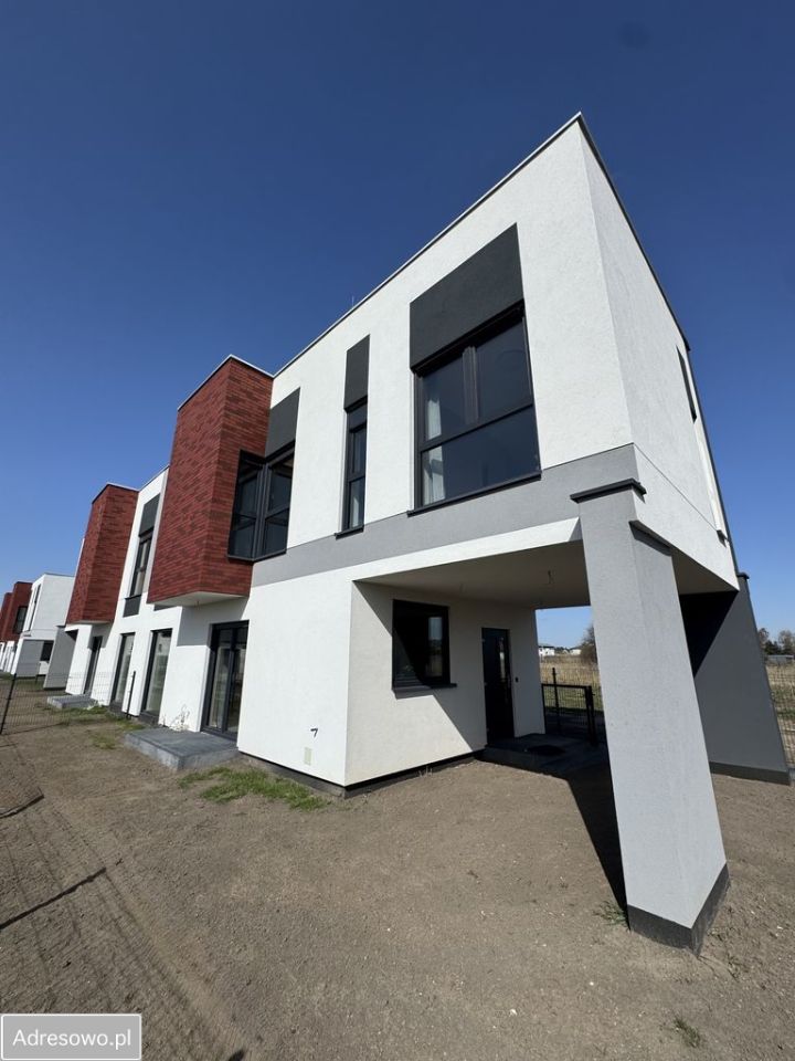 bliźniak, 4 pokoje Marki. Zdjęcie 13