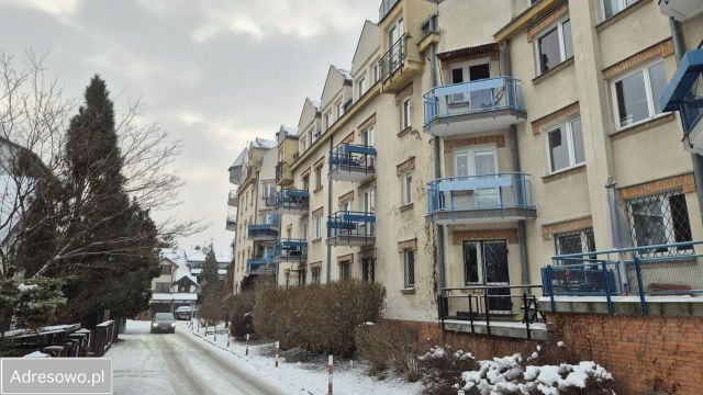 Mieszkanie 3-pokojowe Warszawa Stegny, ul. Cypryjska. Zdjęcie 1