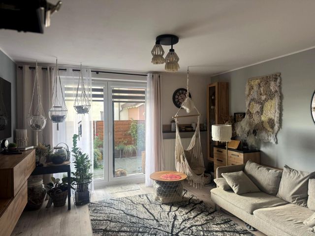 Mieszkanie 3-pokojowe Cieplewo, ul. Plenerowa. Zdjęcie 1