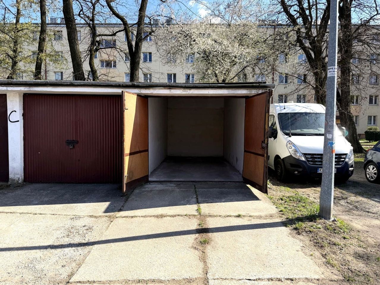 Garaż/miejsce parkingowe Nowy Sącz, al. Aleje Wolności. Zdjęcie 2