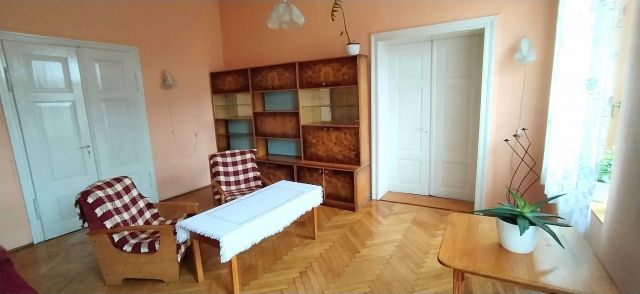 Mieszkanie 3-pokojowe Bierutów, ul. Stefana Żeromskiego. Zdjęcie 1