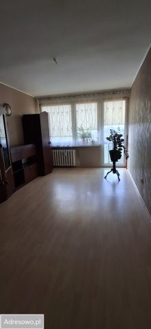 Mieszkanie 3-pokojowe Łódź Bałuty, ul. Warmińska. Zdjęcie 1