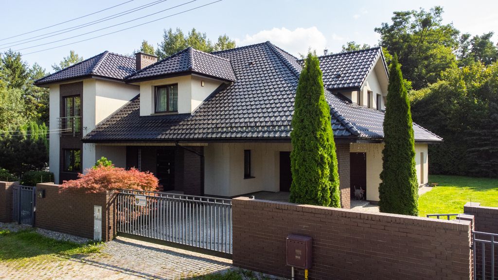 dom wolnostojący, 6 pokoi Zgierz Chełmy