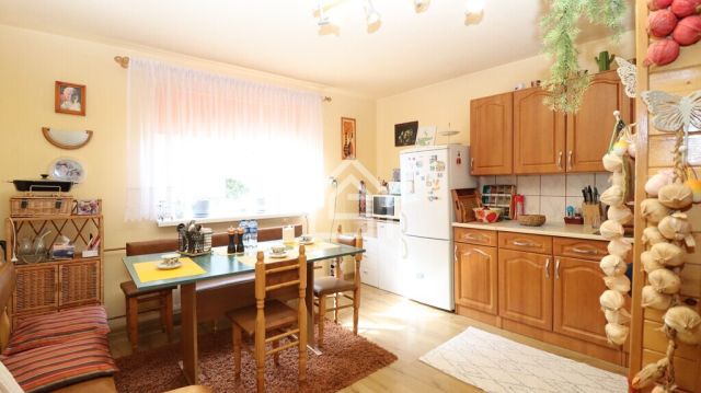 dom wolnostojący, 5 pokoi Bratucice. Zdjęcie 10