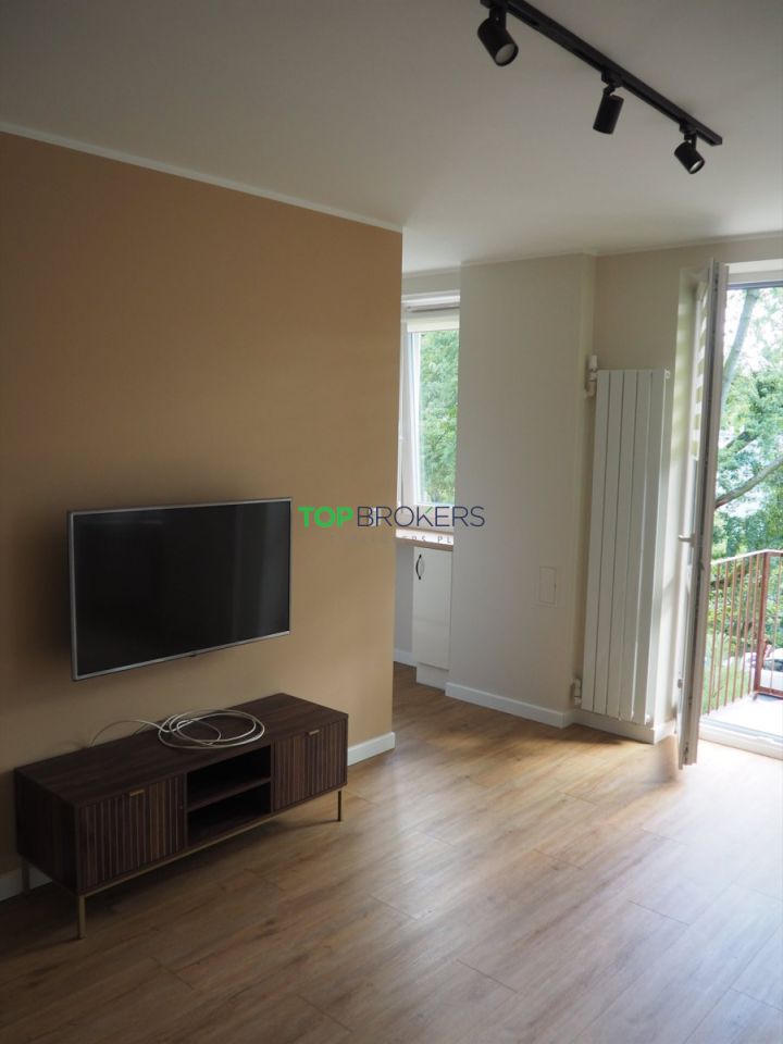 Mieszkanie 2-pokojowe Warszawa Bielany, ul. Bolesława Podczaszyńskiego. Zdjęcie 2