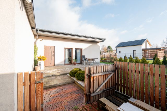 dom wolnostojący, 4 pokoje Szałe. Zdjęcie 9