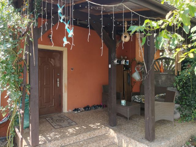 dom wolnostojący, 4 pokoje Krzelów. Zdjęcie 1