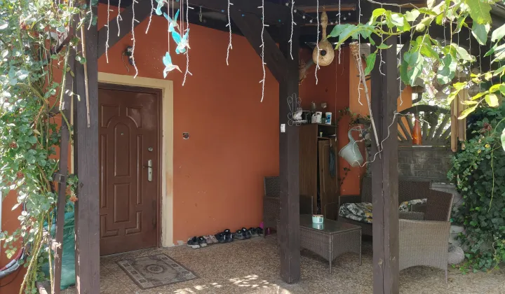 dom wolnostojący, 4 pokoje Krzelów