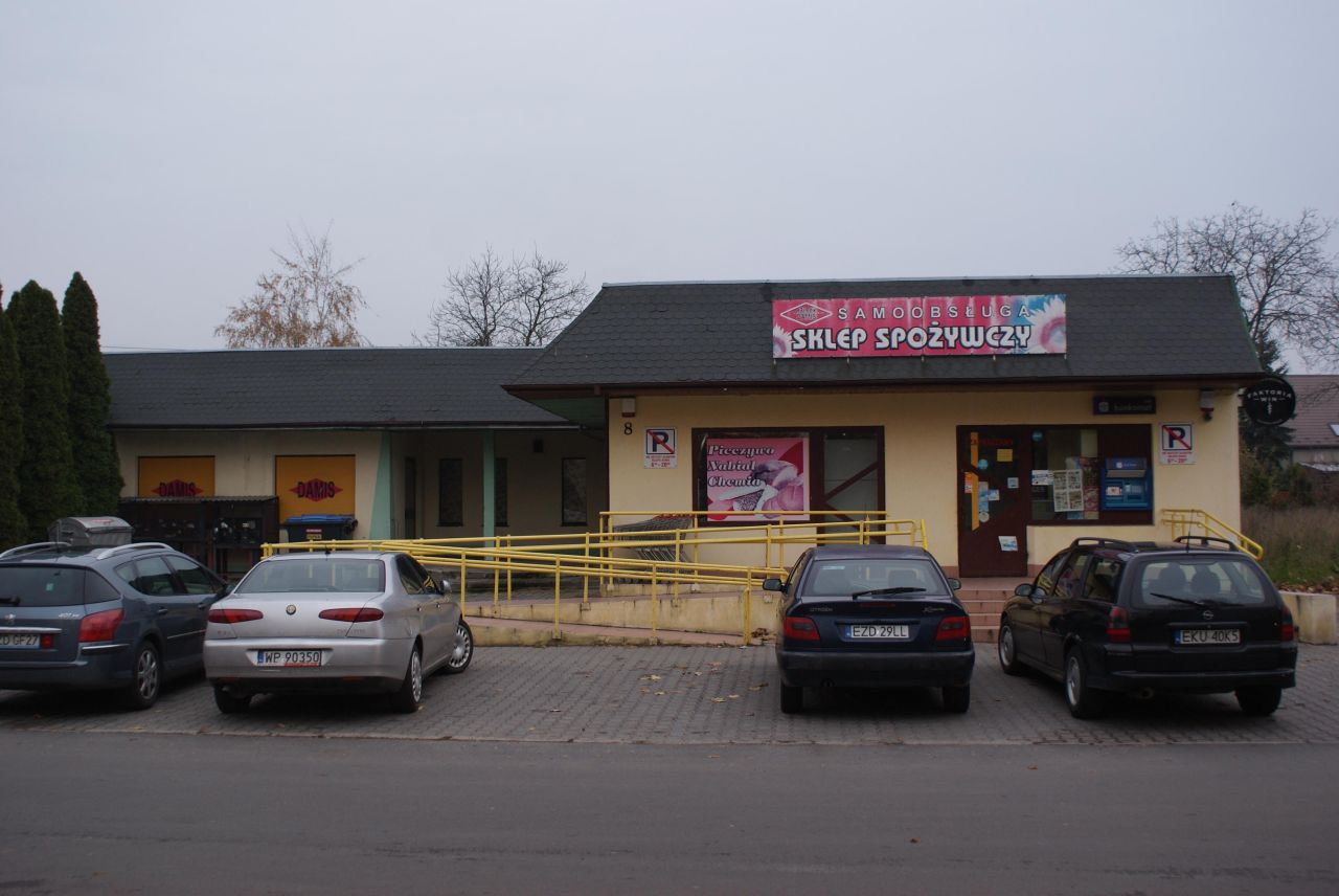 Lokal Zduńska Wola, ul. Jarosława Iwaszkiewicza. Zdjęcie 4