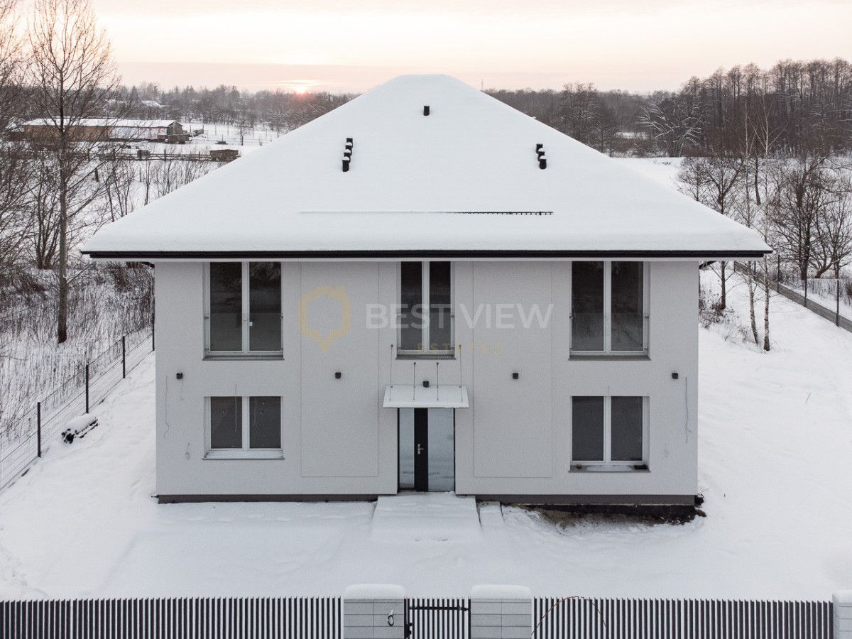 dom wolnostojący, 5 pokoi Zalesie Górne, ul. Leśnych Malin. Zdjęcie 4