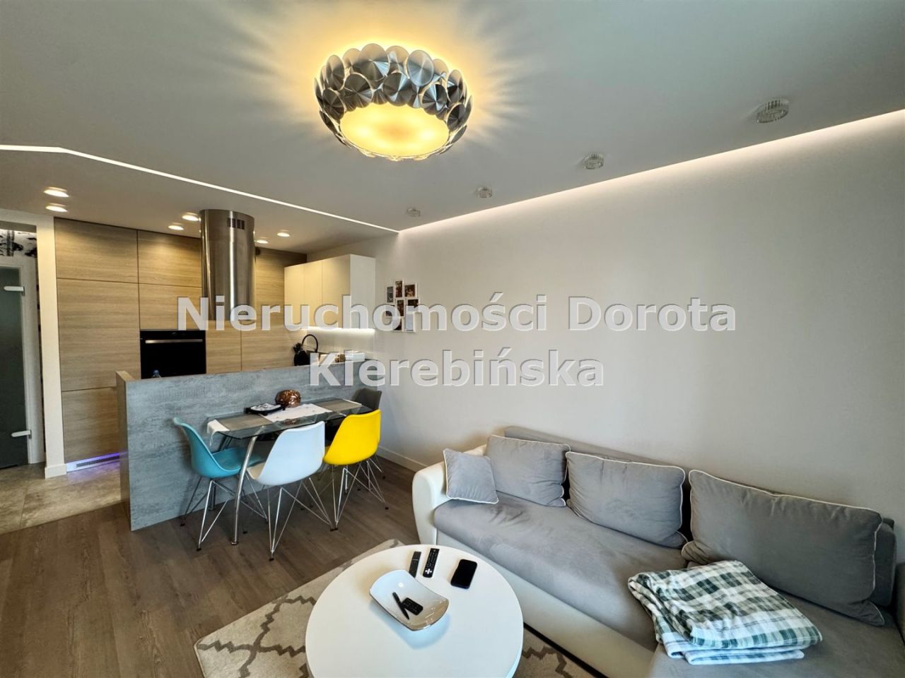 Mieszkanie 3-pokojowe Tomaszów Mazowiecki, ul. Browarna. Zdjęcie 2