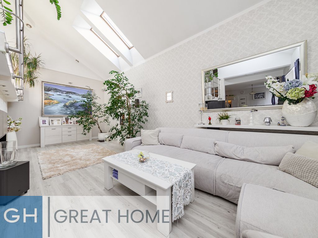 dom wolnostojący, 6 pokoi Ząbki, ul. Powstańców. Zdjęcie 2