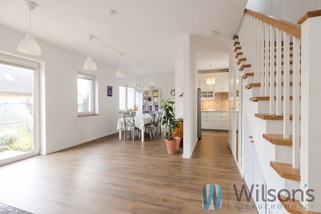 dom szeregowy, 4 pokoje Łomianki. Zdjęcie 7