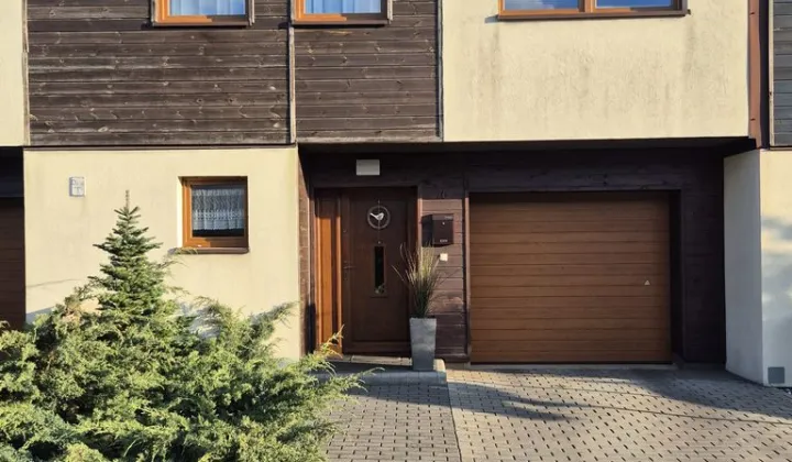 dom szeregowy, 5 pokoi Chorzów, ul. Okrężna