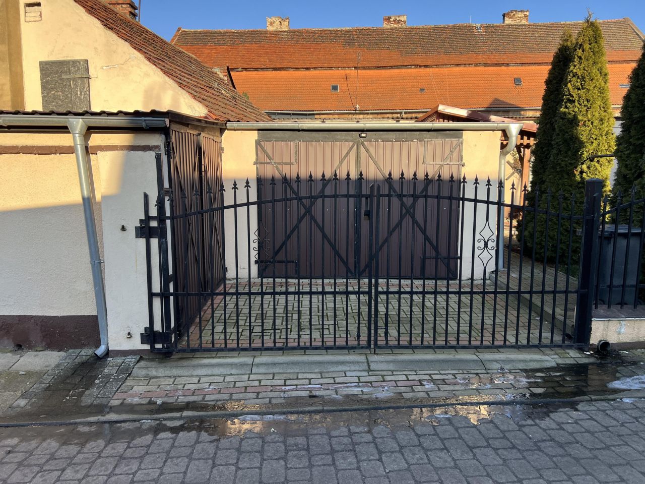 dom wolnostojący, 5 pokoi Czernina, Rynek. Zdjęcie 12
