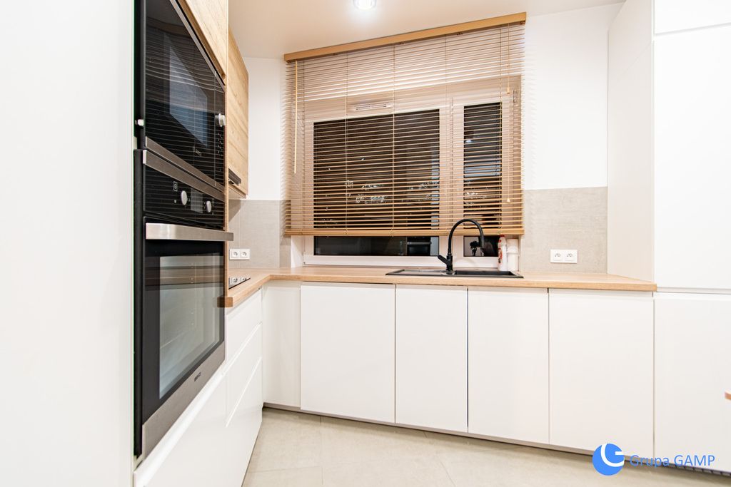 Mieszkanie 2-pokojowe Kraków, ul. Rydlówka. Zdjęcie 3