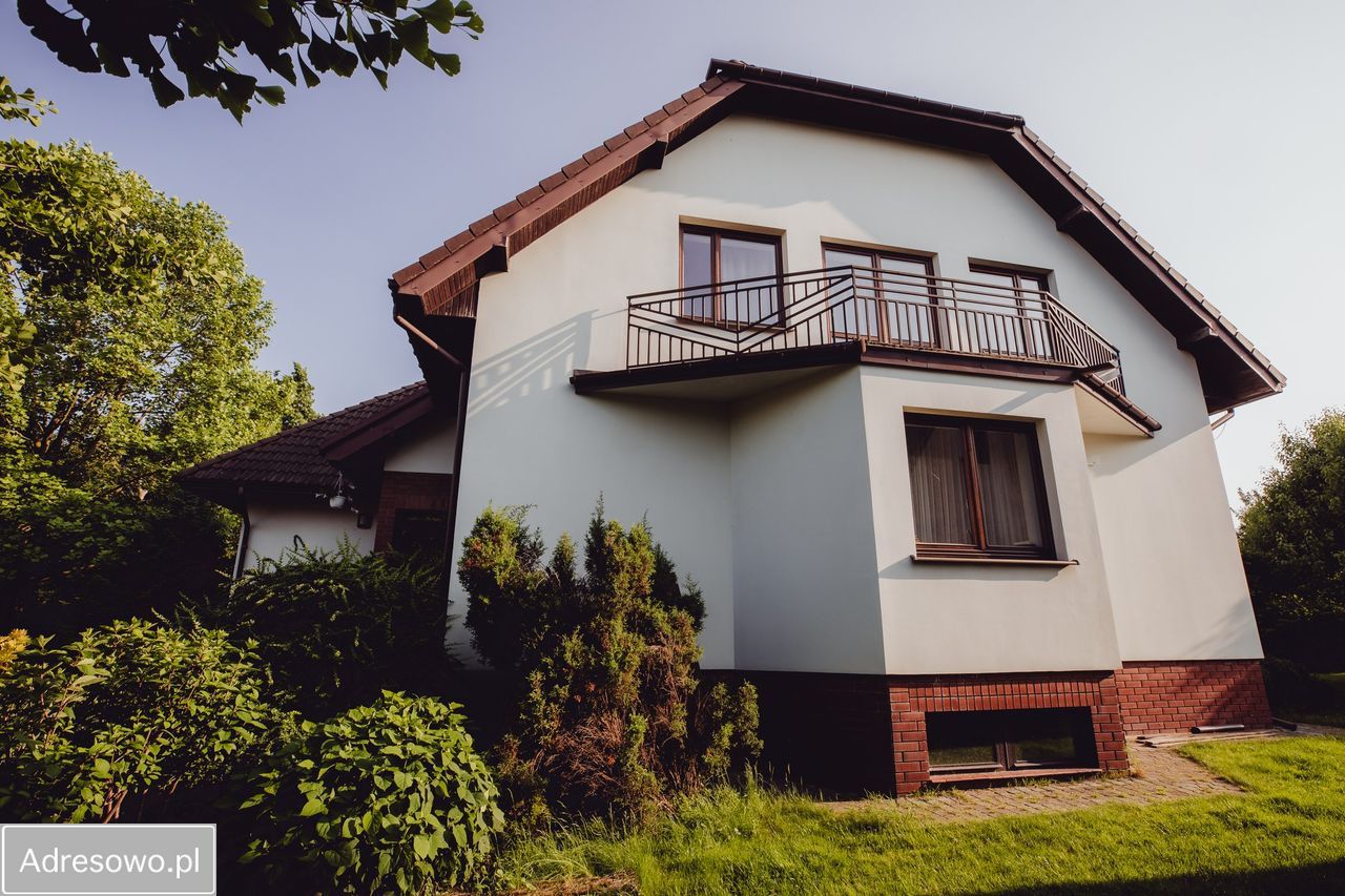 dom wolnostojący, 9 pokoi Konopnica. Zdjęcie 11