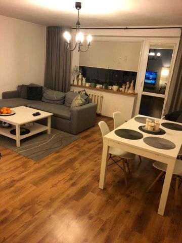 Mieszkanie 3-pokojowe Słupsk Zatorze, ul. Józefa Piłsudskiego. Zdjęcie 1