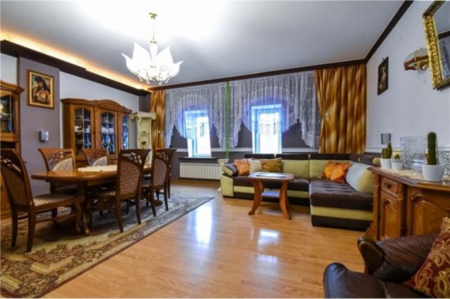 Mieszkanie 4-pokojowe Katowice Śródmieście, pl. Wolności. Zdjęcie 1