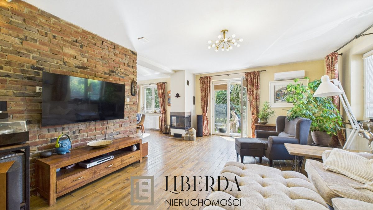 dom wolnostojący, 7 pokoi Motycz. Zdjęcie 3