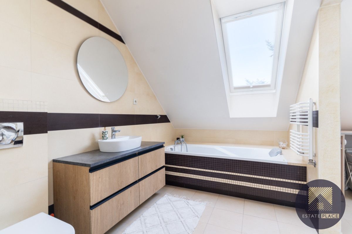 dom wolnostojący, 5 pokoi Stanisławów Pierwszy, ul. Słoneczna. Zdjęcie 18