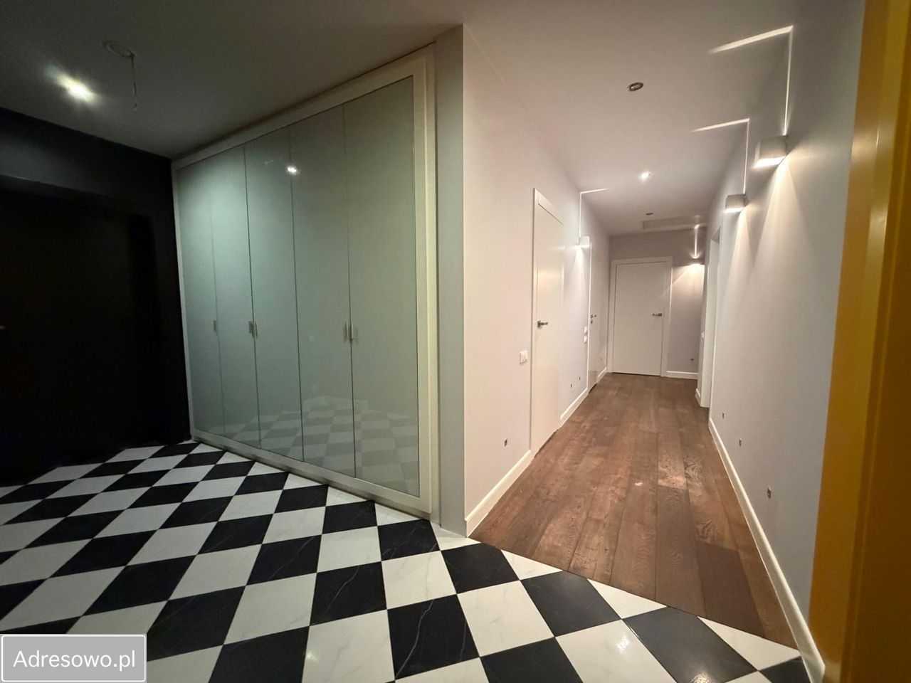 dom wolnostojący, 5 pokoi Warszawa Rembertów, ul. Kapitańska. Zdjęcie 17