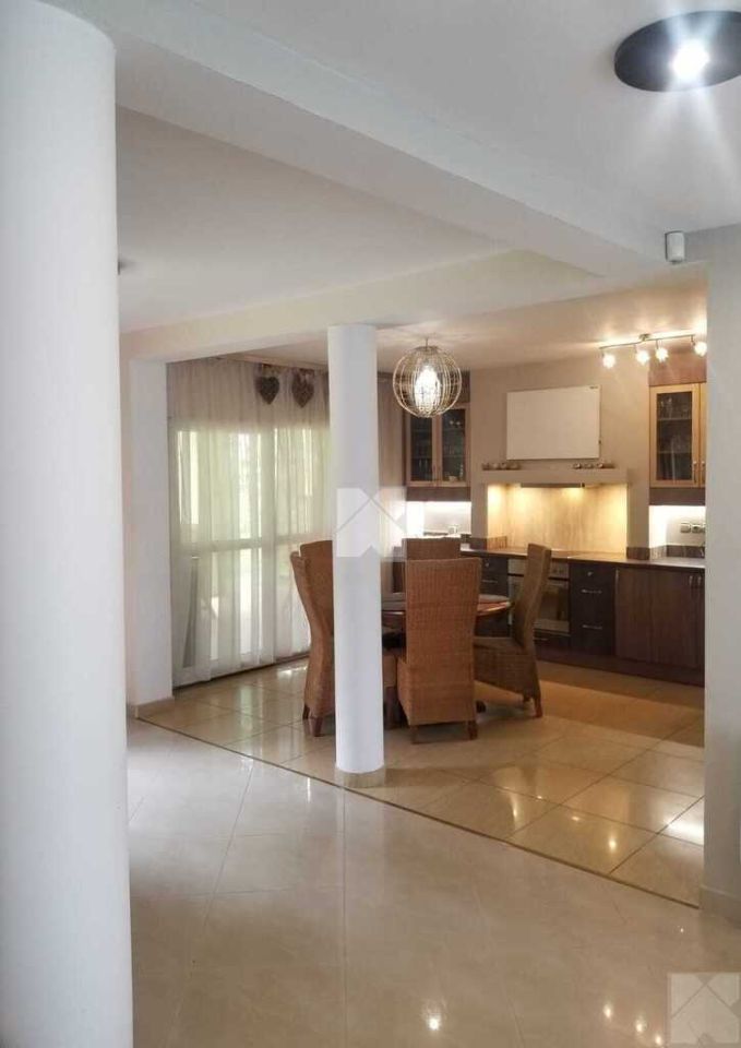 dom wolnostojący, 6 pokoi Radawa, ul. Mołodycka. Zdjęcie 12