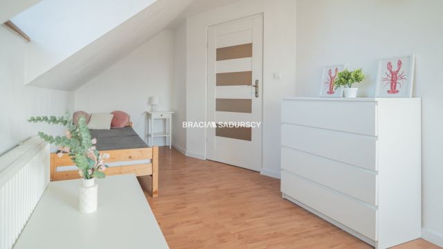 dom wolnostojący, 6 pokoi Gnatowice. Zdjęcie 19