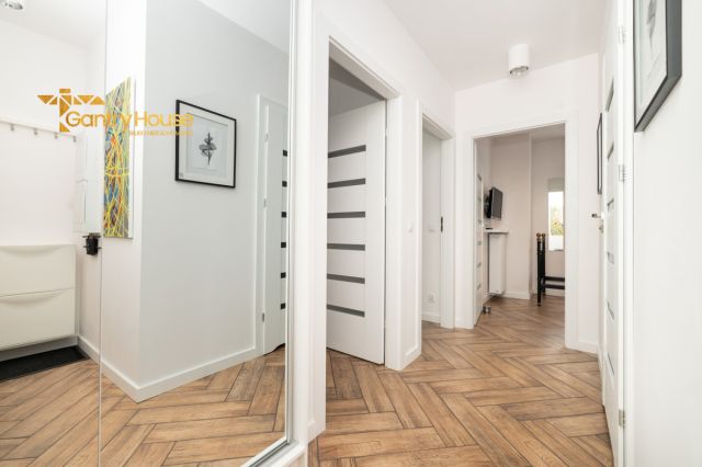 Mieszkanie 3-pokojowe Rumia, ul. Błoń Janowskich. Zdjęcie 9