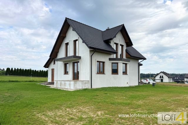 dom wolnostojący, 6 pokoi Lipnica Murowana. Zdjęcie 4