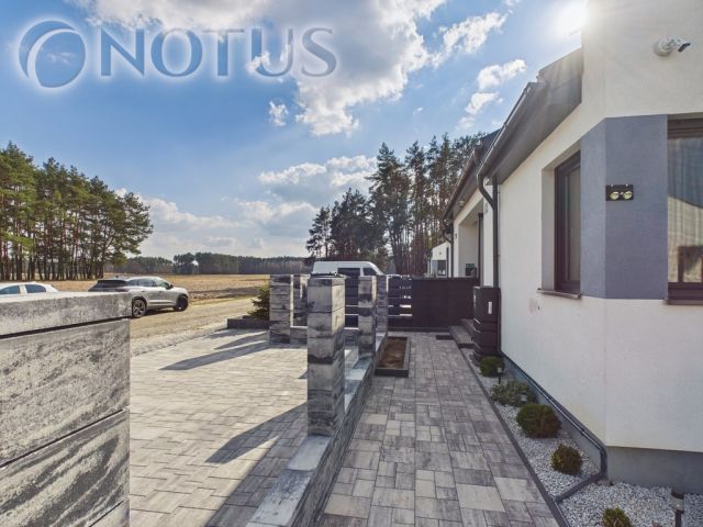 bliźniak, 3 pokoje Łosiniec. Zdjęcie 2