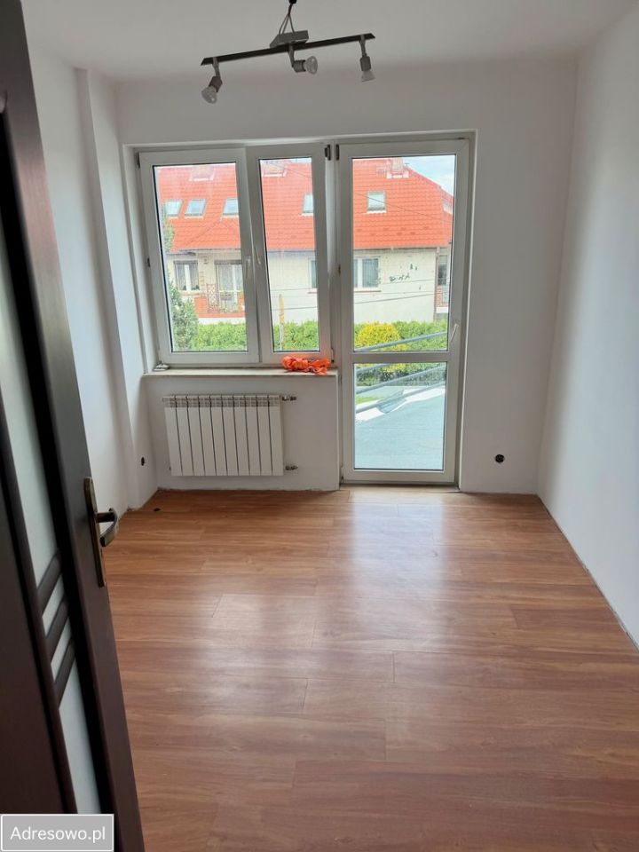 Mieszkanie 3-pokojowe Kielce, ul. Ojca Kolumbina Tomaszewskiego. Zdjęcie 5