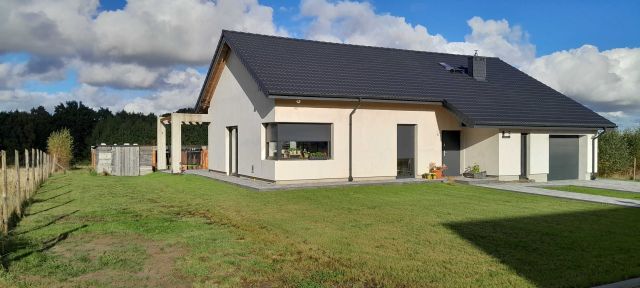 dom wolnostojący Strzelinko. Zdjęcie 1