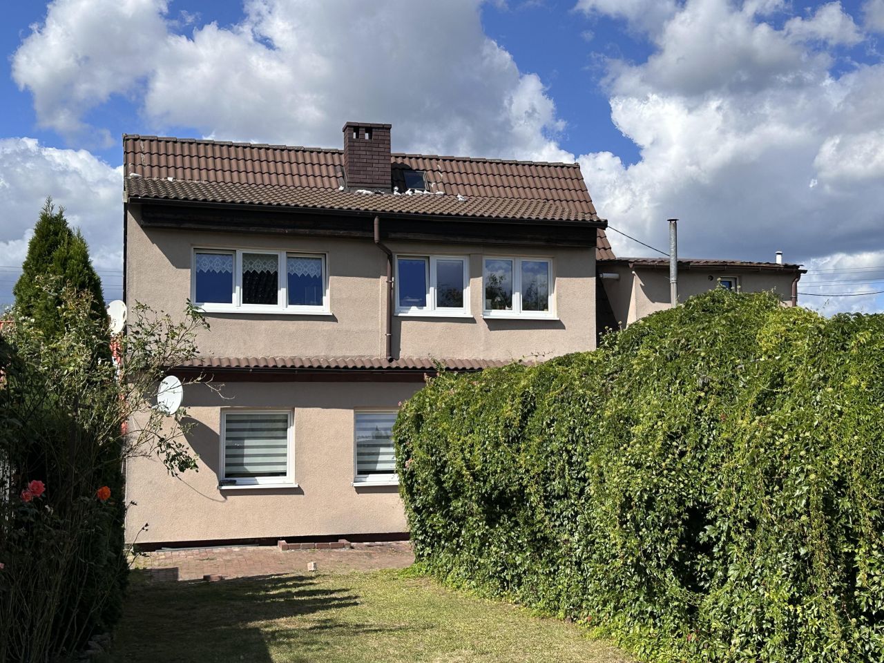 dom wolnostojący, 5 pokoi Szczecin Gumieńce, ul. Krzywa. Zdjęcie 4