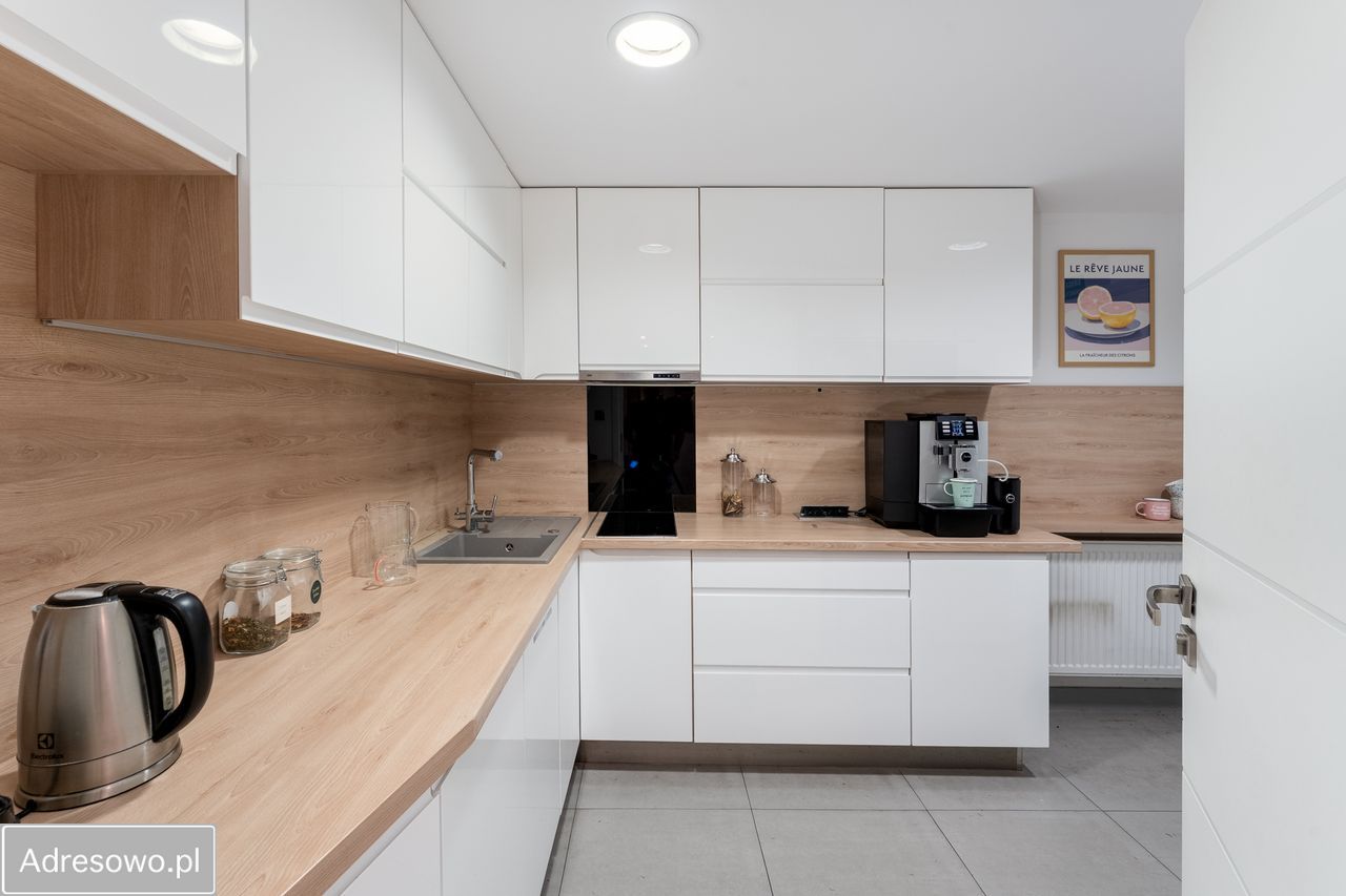 Biuro Kraków Zwierzyniec, ul. Królowej Jadwigi. Zdjęcie 17