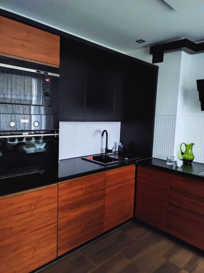 Mieszkanie 3-pokojowe Szczytnica. Zdjęcie 2