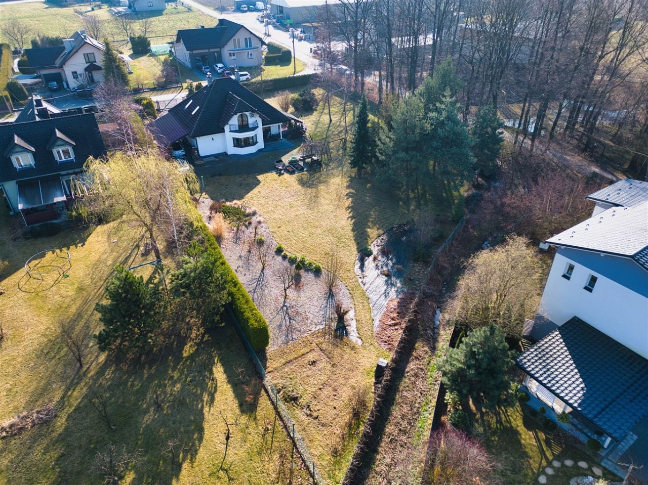 dom wolnostojący, 5 pokoi Pisarzowice. Zdjęcie 2