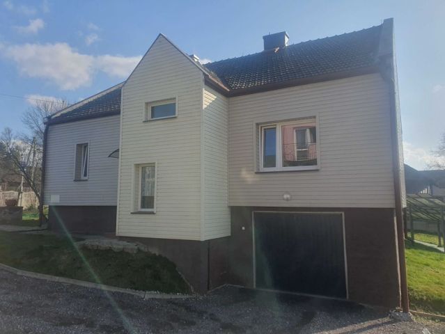 dom wolnostojący, 4 pokoje Kraków Nowa Huta, ul. Wyciąska. Zdjęcie 1