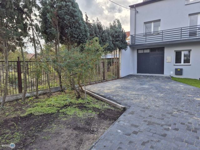 dom wolnostojący, 4 pokoje Skarżysko-Kamienna, ul. Wiklinowa. Zdjęcie 3